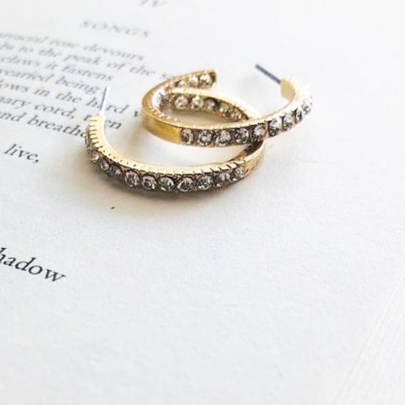 Luxury gold diamond pave style zirconia statement small hoops earrings/ - Picture 1 of 5